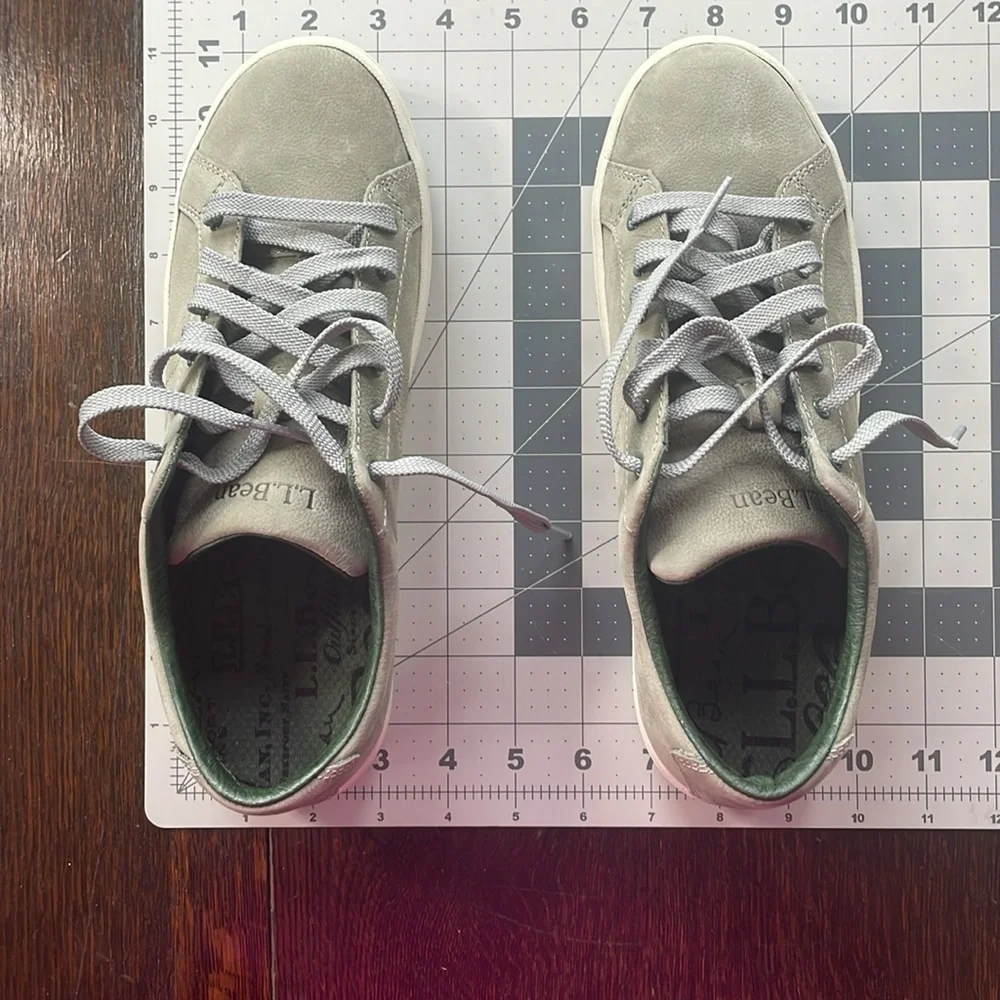 L.L. Bean sage green leather walking shoes/sneakers, 8.5 medium - Picture 7 of 9